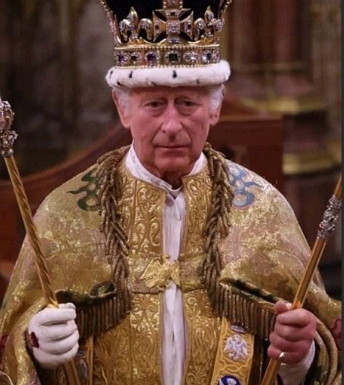 KING CHARLES WEARNING