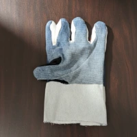 jeans gloves
